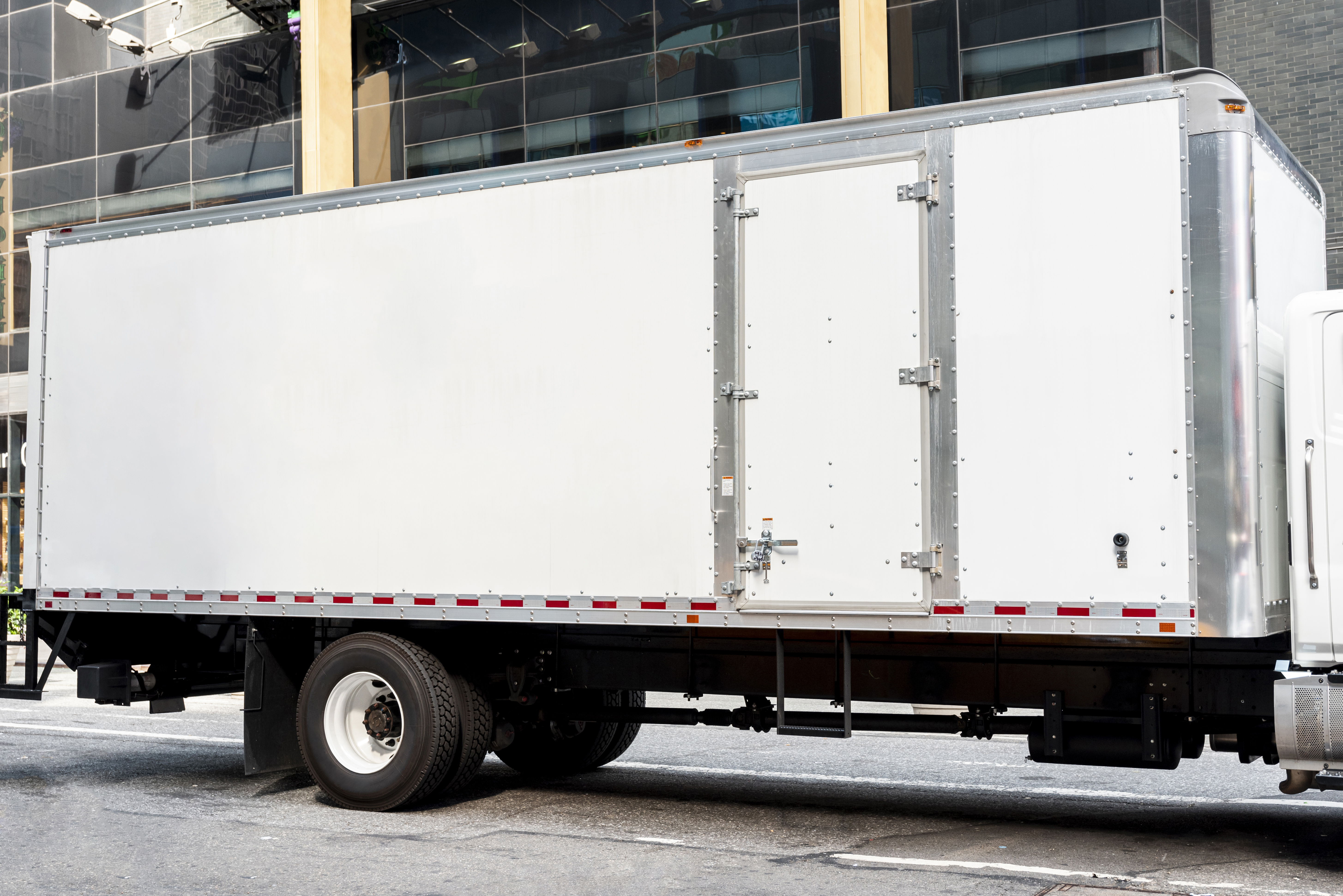 16 Feet Enclosed Trailer